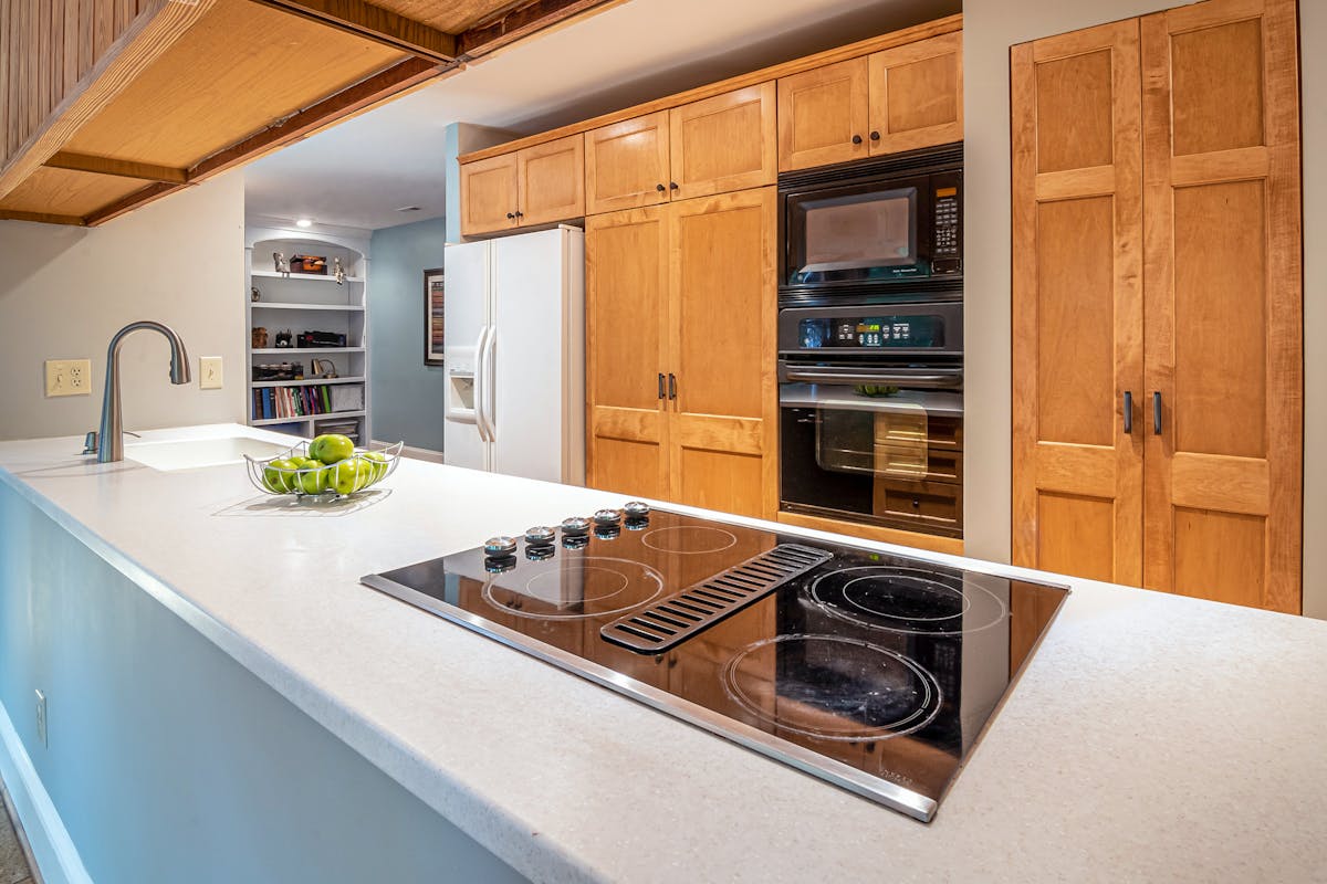 Granite countertop with cooktop Allegheny County NY